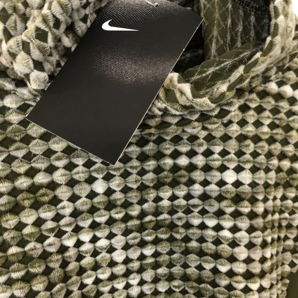 Nike thermal turtleneck - Picture 3 of 4